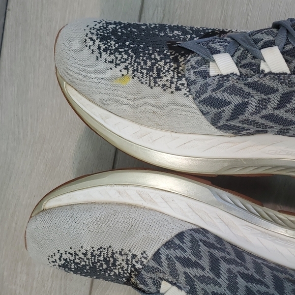 Brooks Womens Bedlam Sneakers running athletic shoes sz 9.5 Medium B - Picture 8 of 12